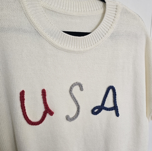 Women's Cream USA Sweater Vest - Picture 2 of 5